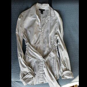 White House Black Market Women’s White Pinstriped Tunic Shirt